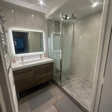 Apartment L'instant Versailles - Proche Golf & Centre *