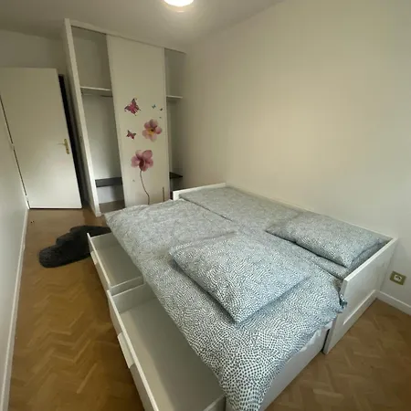 L'instant Versailles - Proche Golf & Centre Apartment *